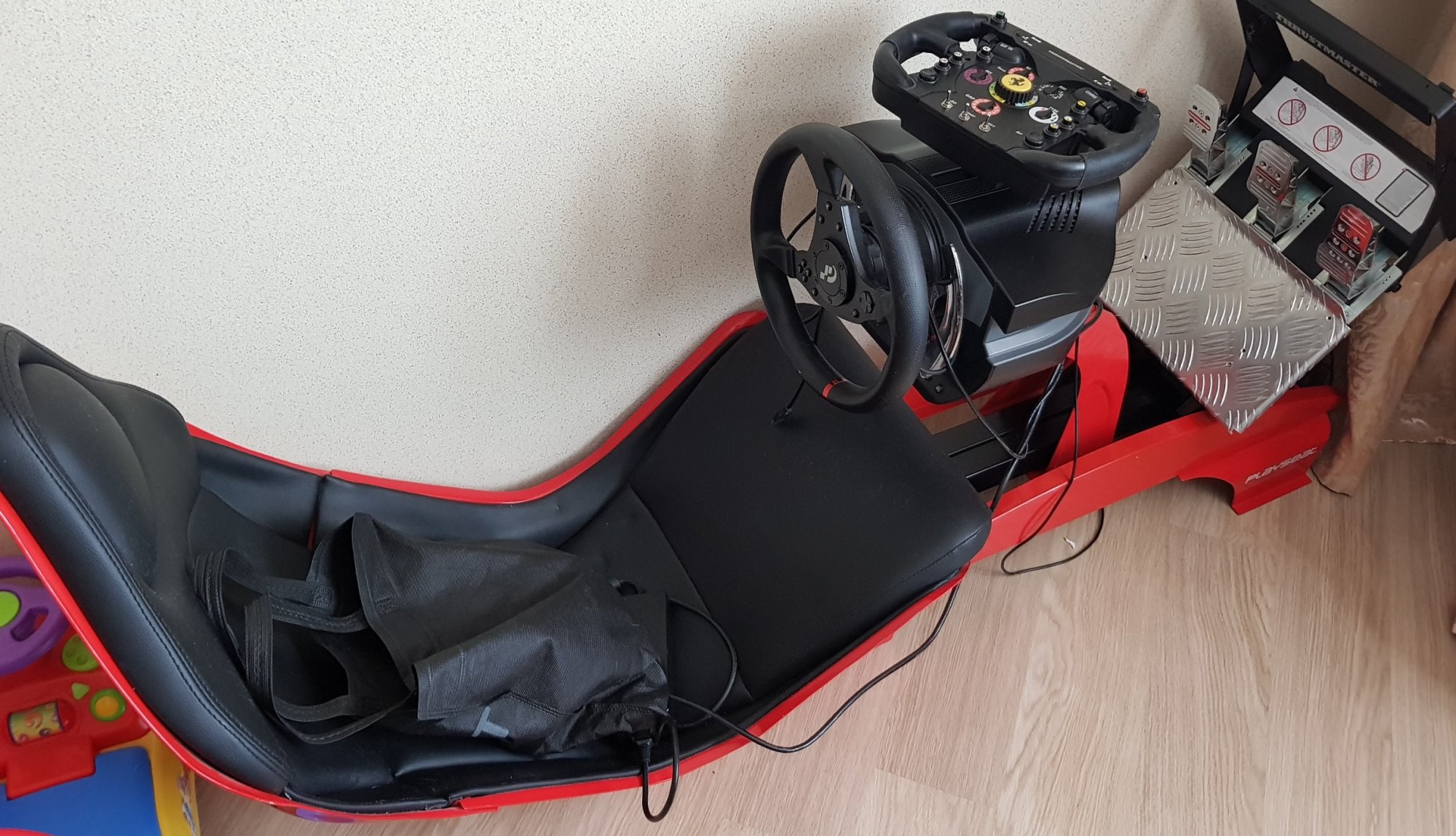 Продам кресло Playseat F1, Thrustmaster T500RS, рульThrustmaster Ferrari F1  - Барахолка - SimRacing - Форум о симрейсинге